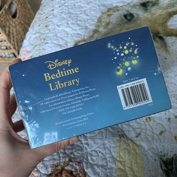 NIB Disney Bedtime Library DVD Set 12 Stories Movies - Picture 3 of 4